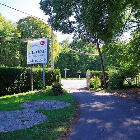 バイユヴァル La Demi-Lune Bed & Breakfast エクステリア 写真